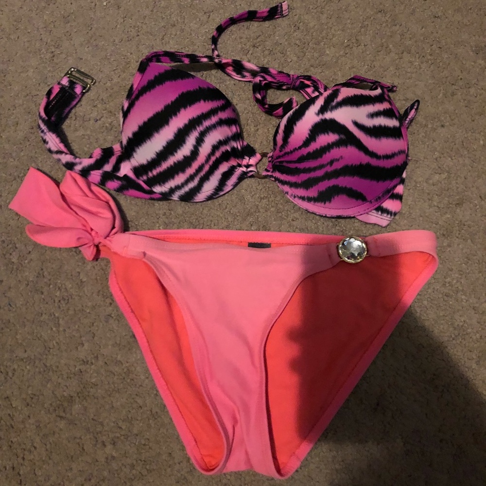 swimsuit